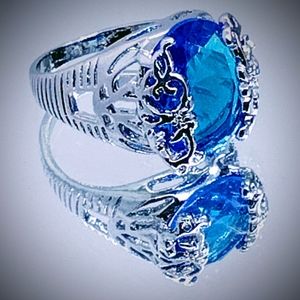 New Kashmir Sapphire colored Ring